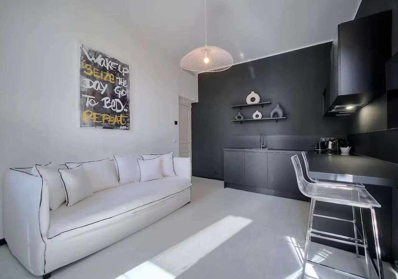 Superbe Flat 2 Chambres And 1 Canape Convertible 3P1 Cannes France